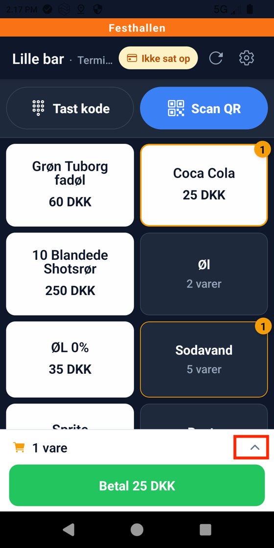 Et produkt er valgt. Pilen op ved kurven er markeret, og den grønne knap viser Betal 25 DKK